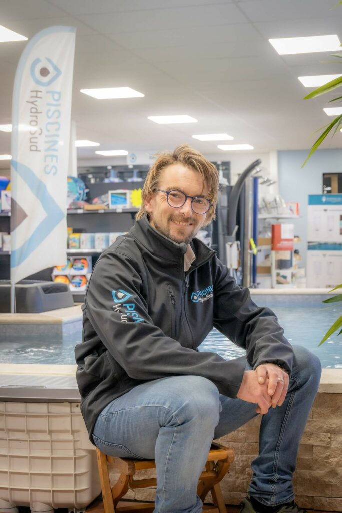 Christophe, votre interlocuteur local pour l'entretien de piscine sur l'Île de ré